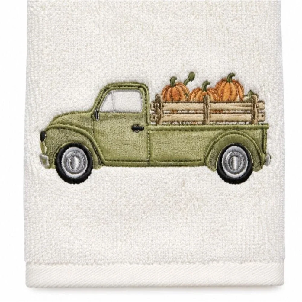 traditions farm truck